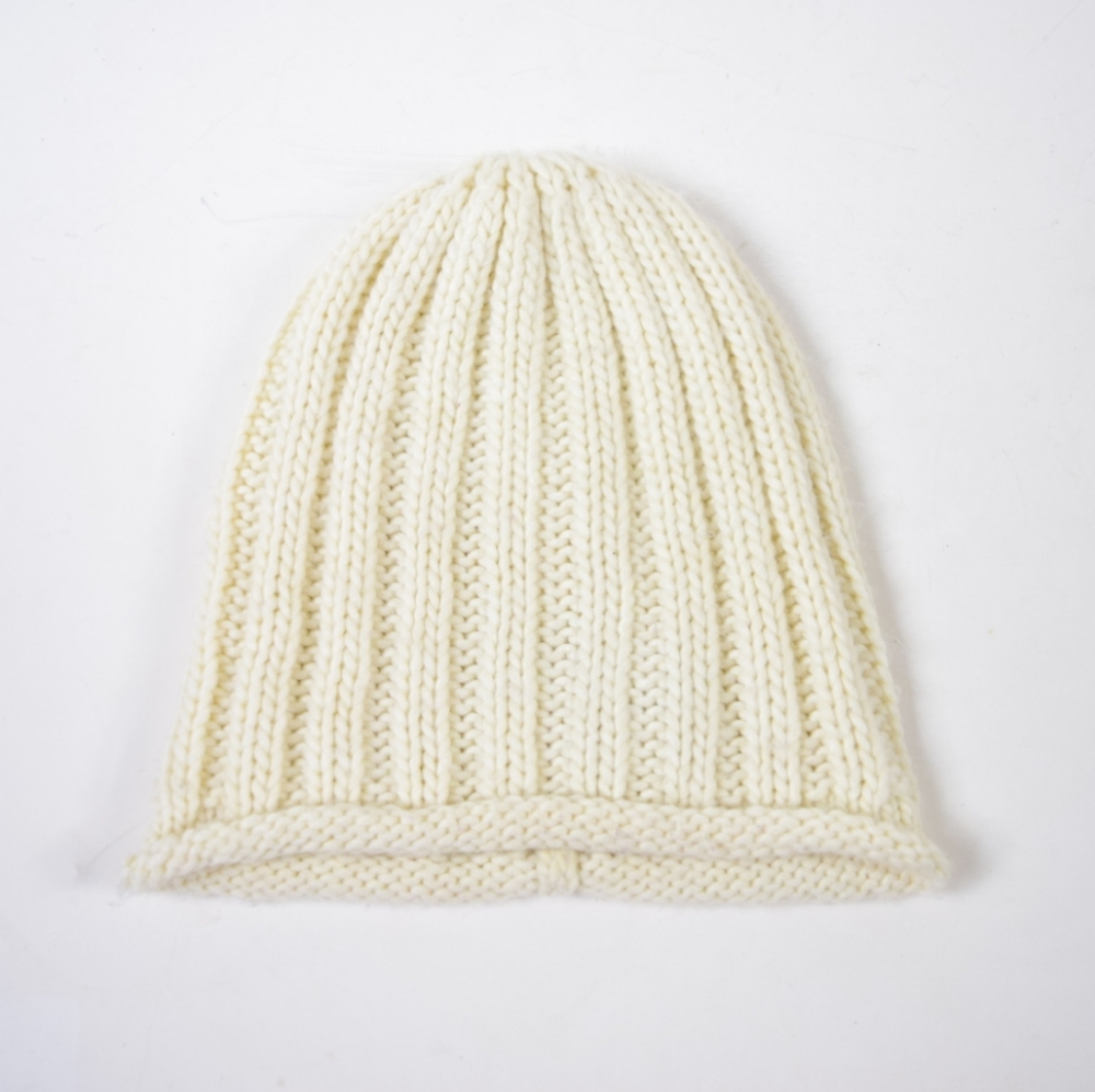 FREE PEOPLE || CREME KNIT BEANIE⭐